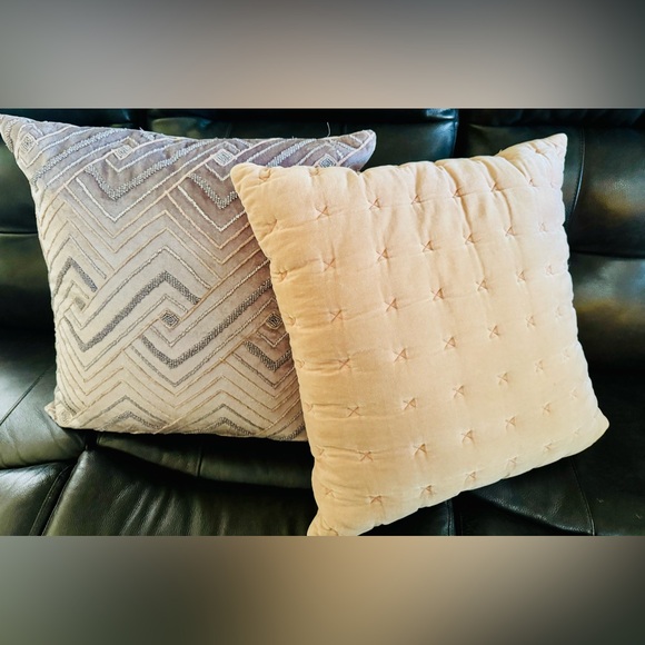 Z Gallerie 22 inch Down Throw Pillow Purple Beaded Velvet Luxury Girly Feminine - Picture 13 of 13